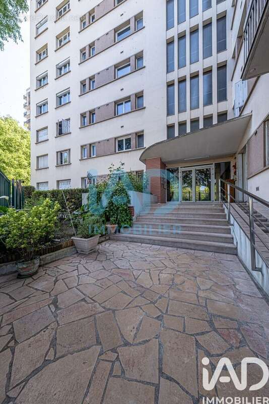 Photo 7 - Appartement à PARIS-19E