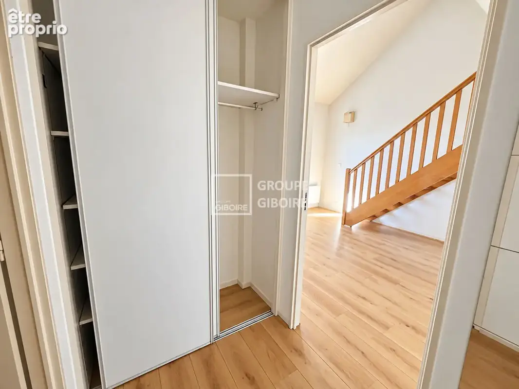 Appartement 2 pièces à vendre - Rennes centre ville, dernier étage, exposé Ouest - photo 5