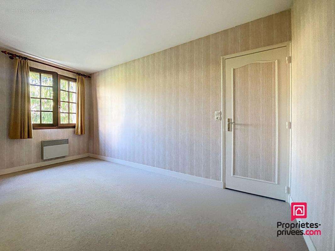 Maison à SAINT-MARTIN-DU-VIEUX-BELLEME