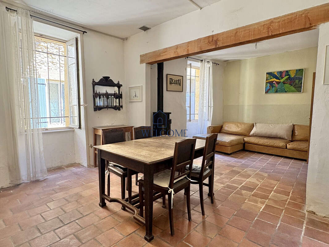 Maison 135 m² à Connaux  - photo 4