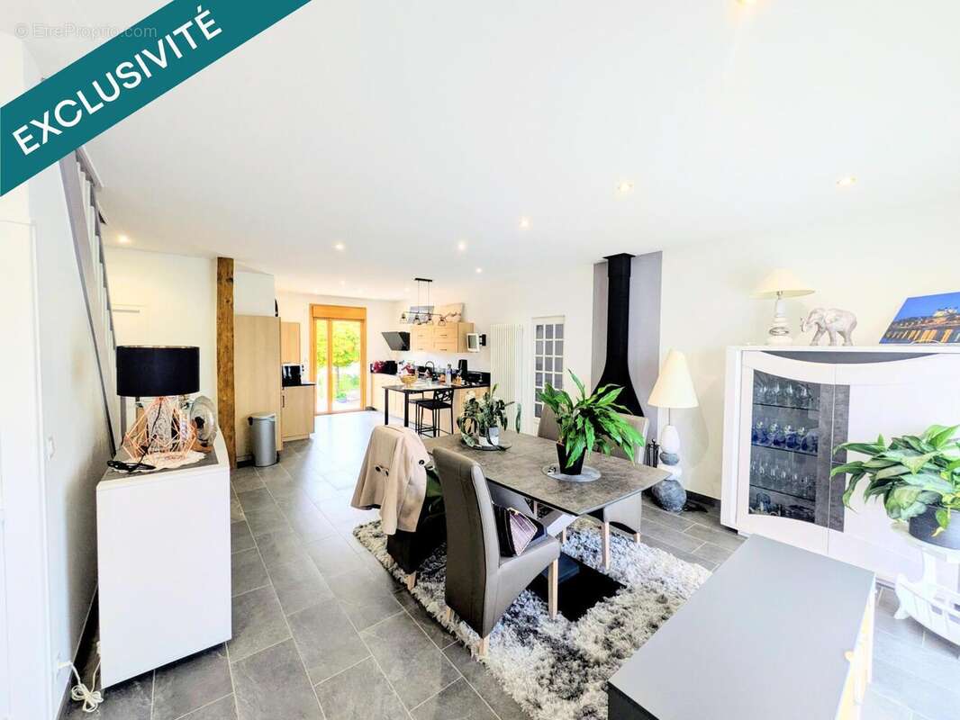 Photo 4 - Maison à LONGUE-JUMELLES