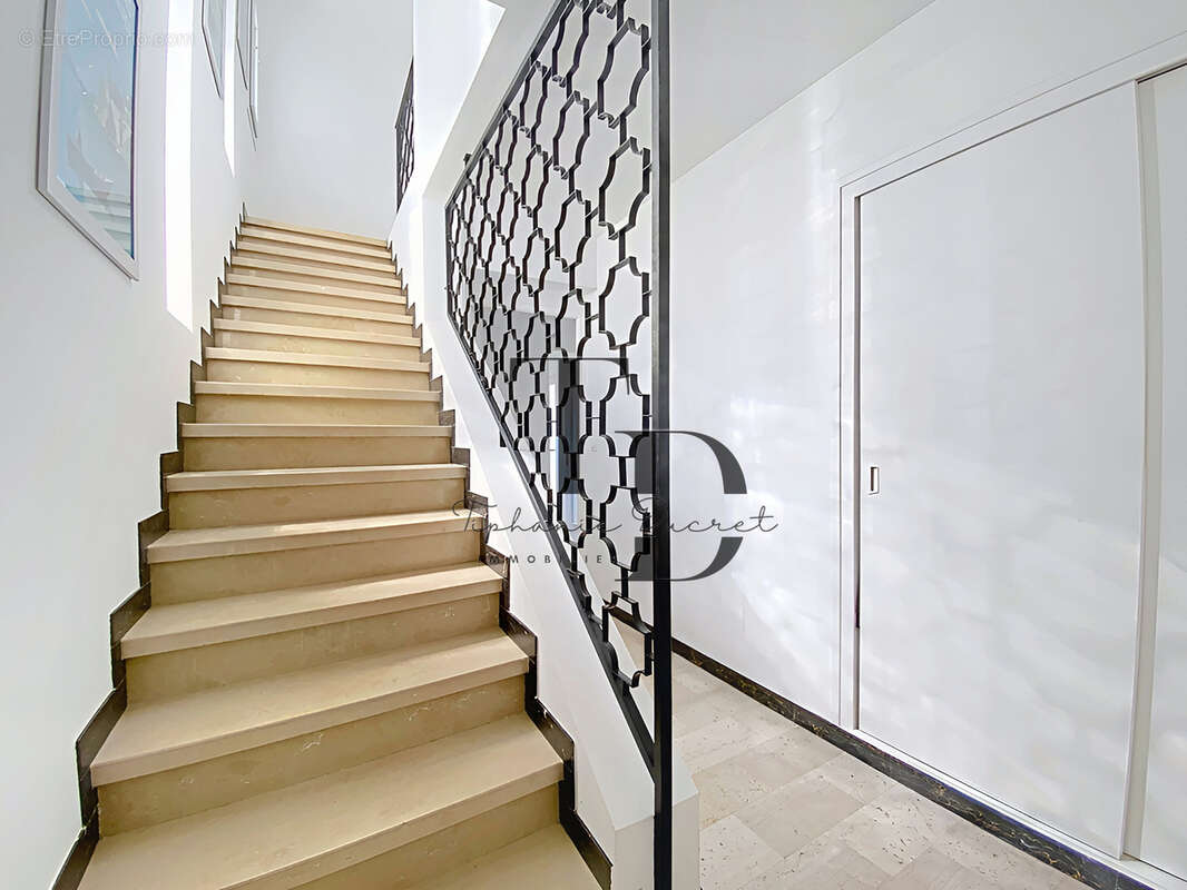 Maison à AIX-LES-BAINS