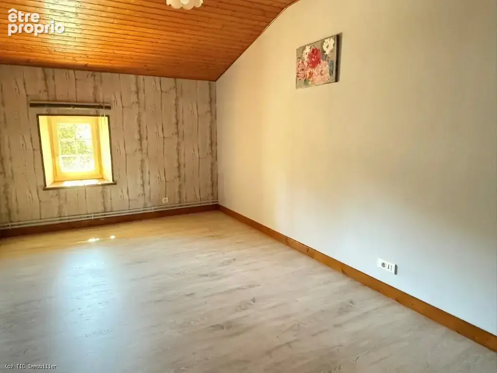 Maison En Pierre Rénovée Avec 4 Chambres - photo 15