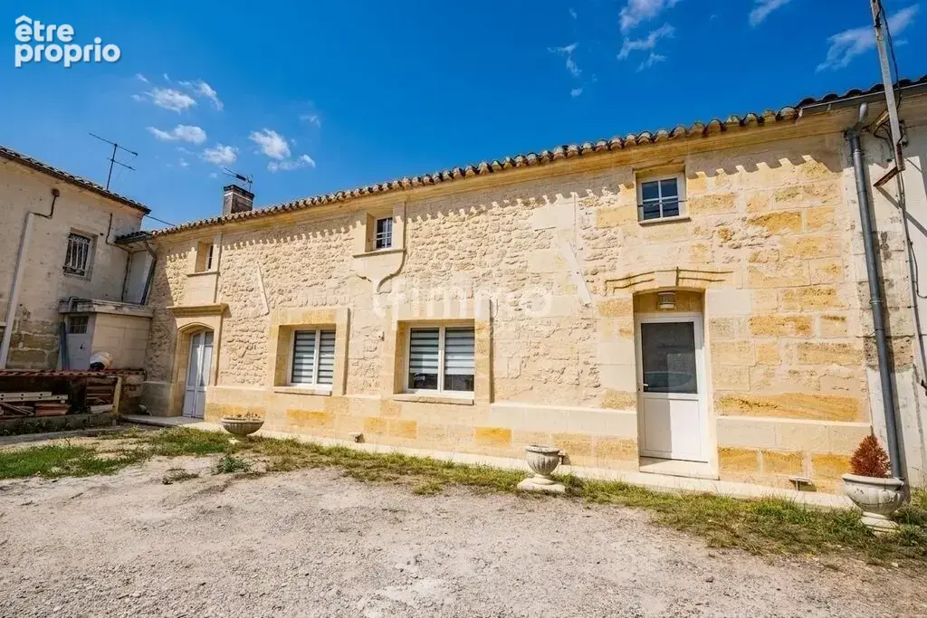 Maison à AUBIE-ET-ESPESSAS