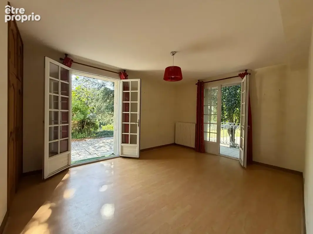 Le Golf / Côte Chaude - MAISON Familiale de 223m2, 6790m2 de terrain - photo 7