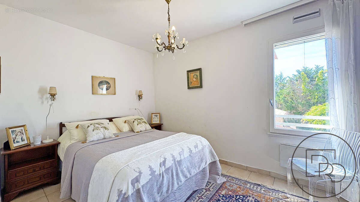 Maison à HYERES