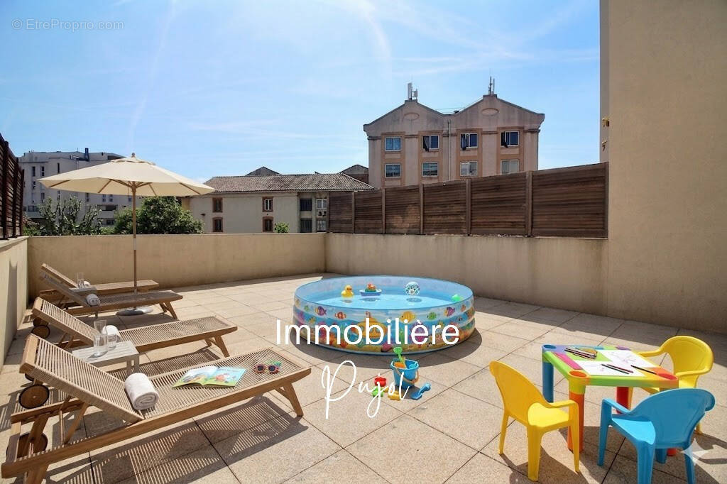 Appartement à MARSEILLE-10E