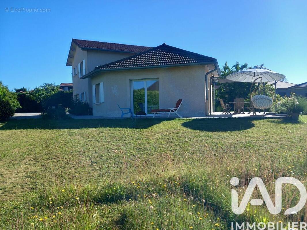 Photo 1 - Maison à CHABONS
