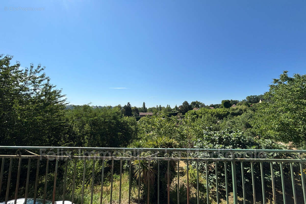 Maison 131 m² à Sarlat-La-Caneda  - photo 2