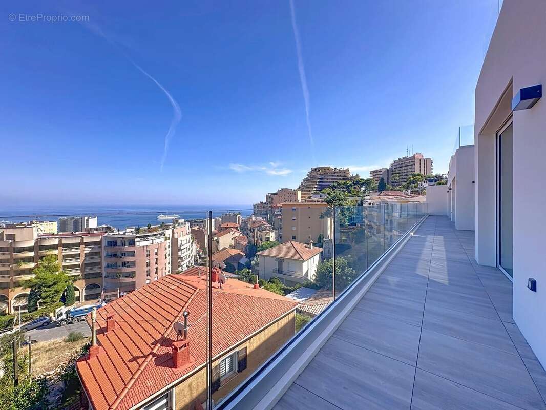 Appartement à BEAUSOLEIL