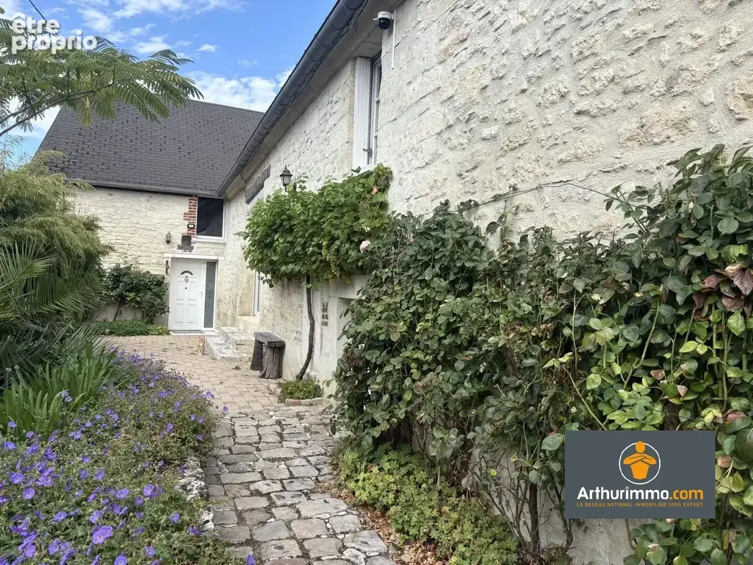 Longere en pierre de 238 m2 - photo 24