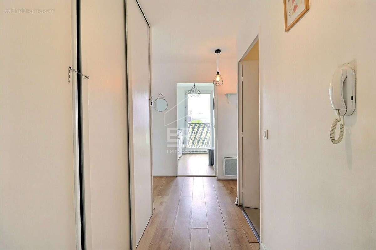 Appartement à SAINT-DENIS