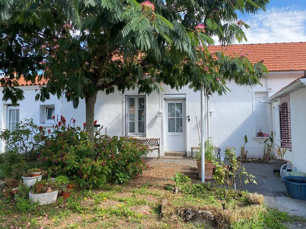 Maison à SAINT-GERVAIS