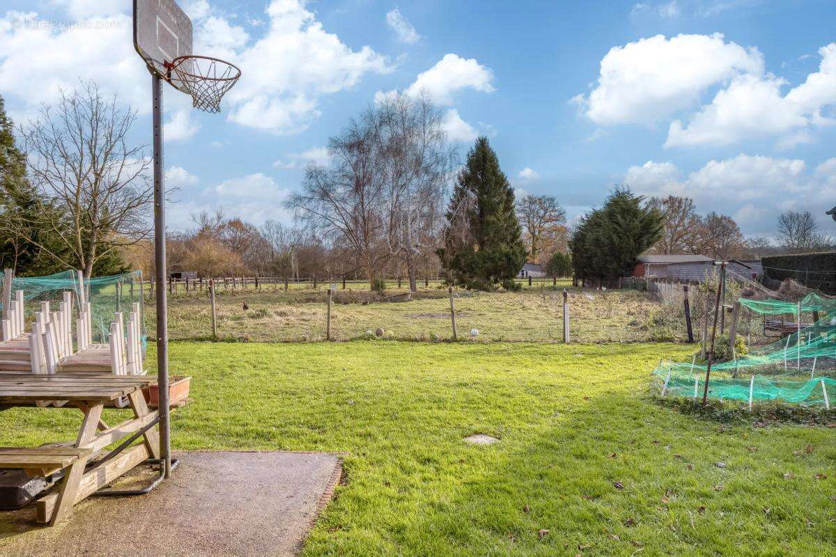 Maison à SAINT-GATIEN-DES-BOIS