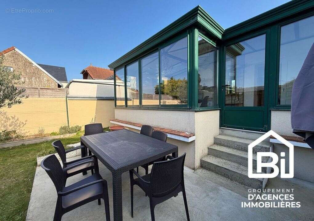 Maison à OUISTREHAM