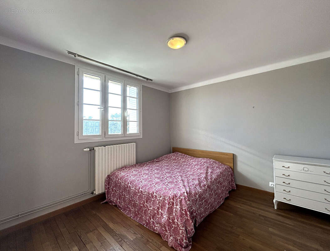 Appartement 4 pièce(s) 68 m² - secteur etion - photo 7
