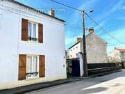 Maison à TOUSSON