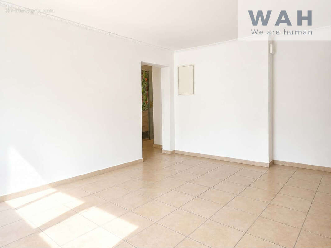 Maison de village t4 avec cours et gros potentiel en rez-de-chaussee - photo 3