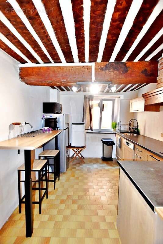 Toulon (83) - emplacement ideal centre ville – appartement 2 pieces de 51 m² plein de charme et de cachet - investissement ou re - photo 9