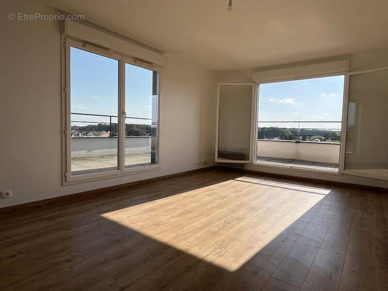 Appartement à QUINCY-SOUS-SENART