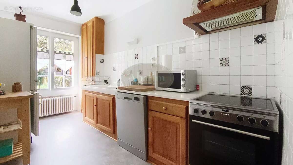 Maison à SARRANCOLIN