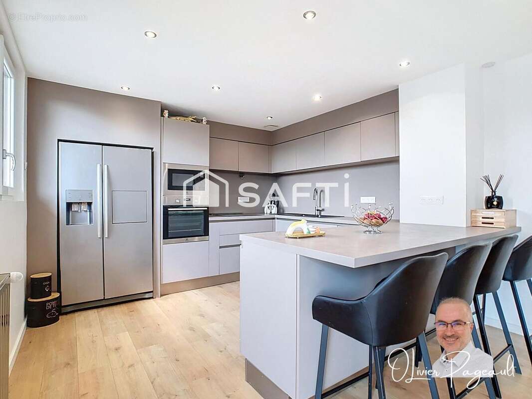 Photo 4 - Appartement à LYON-8E