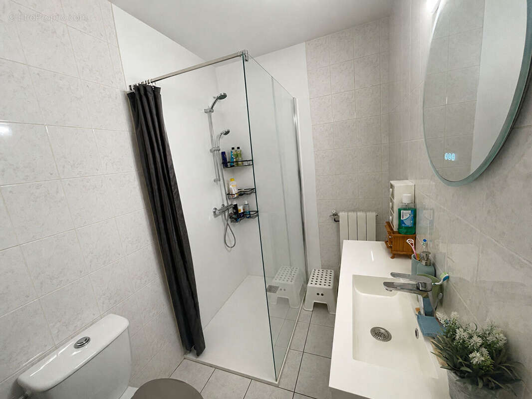 Immeuble 4 logements T3 - très bon rendement locatif! - photo 5