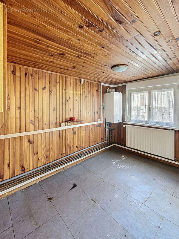 Maison à CATILLON-SUR-SAMBRE