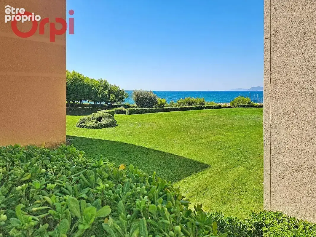 Exceptionnel : 3 Pièces Vue Mer Panoramique – Domaine de la Coudoulière - photo 14