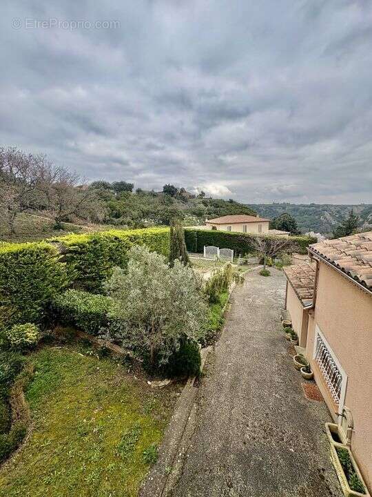 Maison à ROCHEFORT-DU-GARD