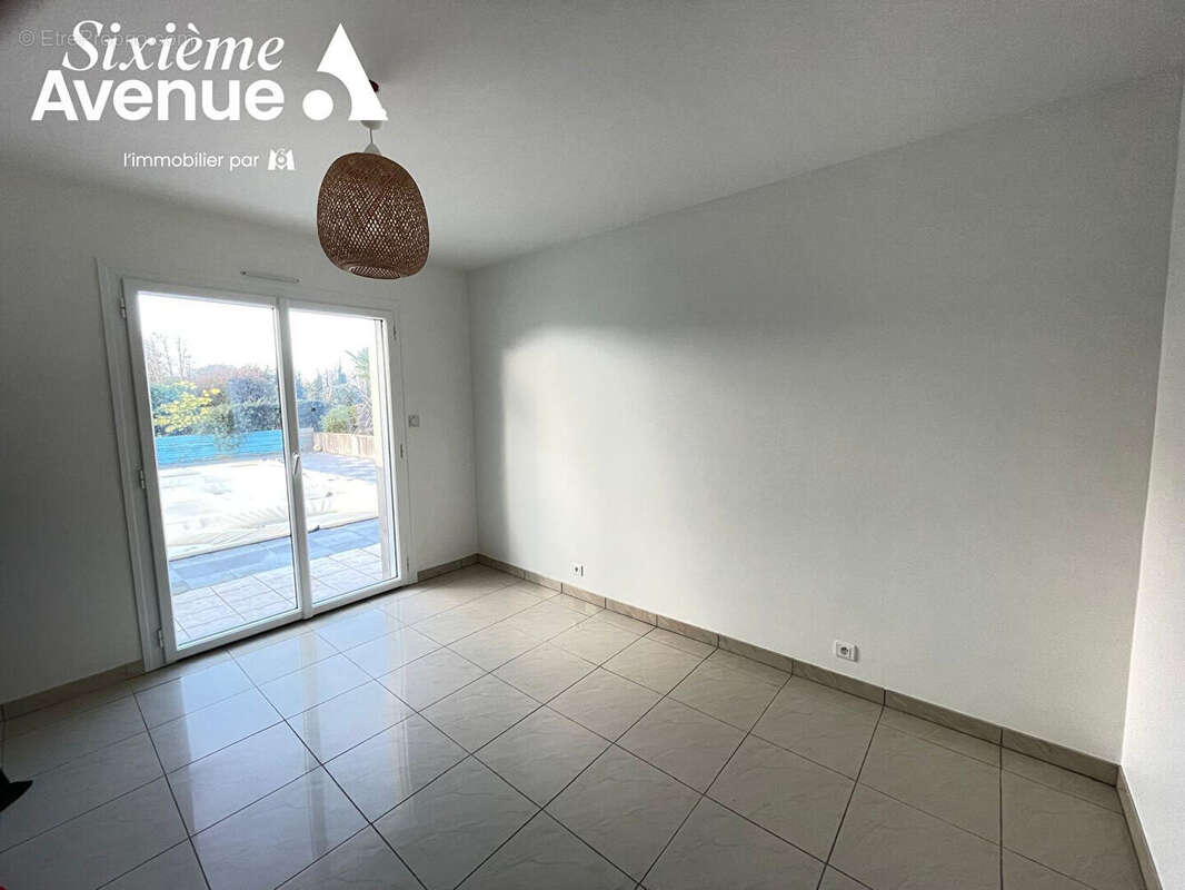 Maison à SAINT-EVARZEC