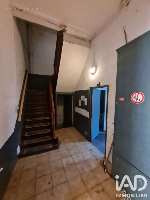 Appartement 400 m² à Armentieres  - photo 4