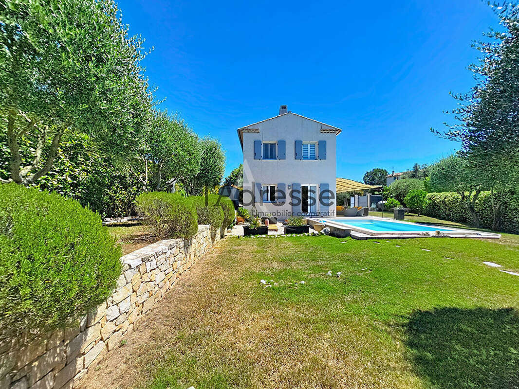 Maison à GRASSE