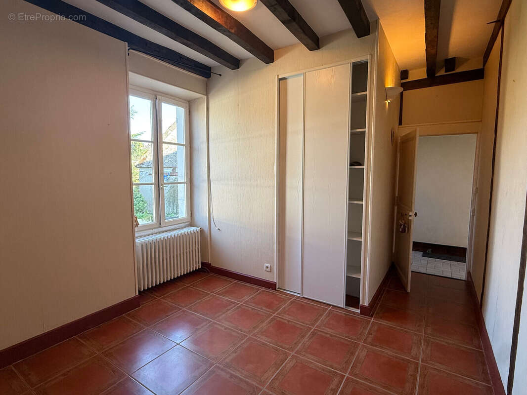 Maison à LA BERTHENOUX