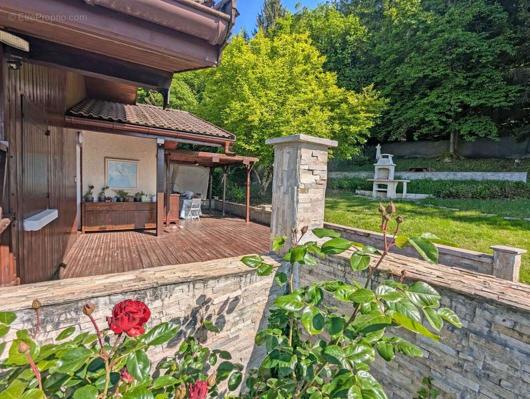 Maison à MAXILLY-SUR-LEMAN