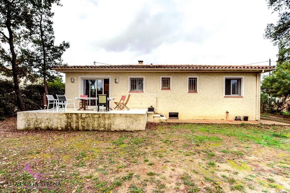Maison à PRUNELLI-DI-FIUMORBO