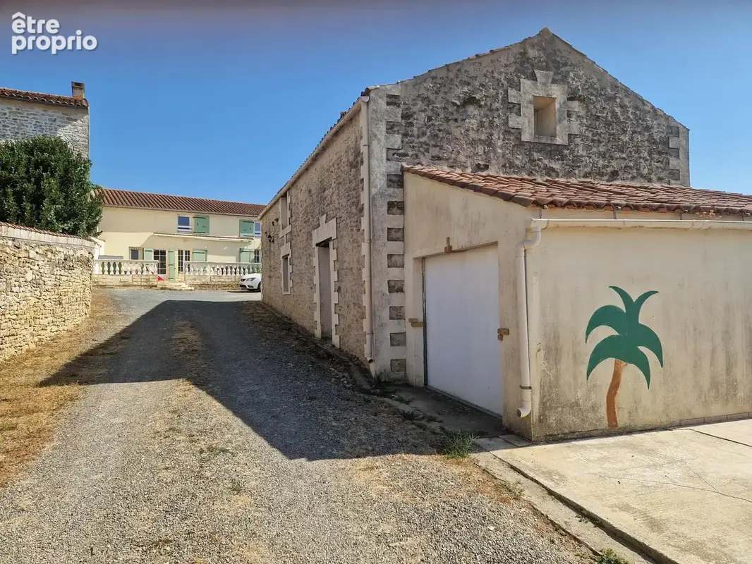 Photo 1 - Maison à BESSAY