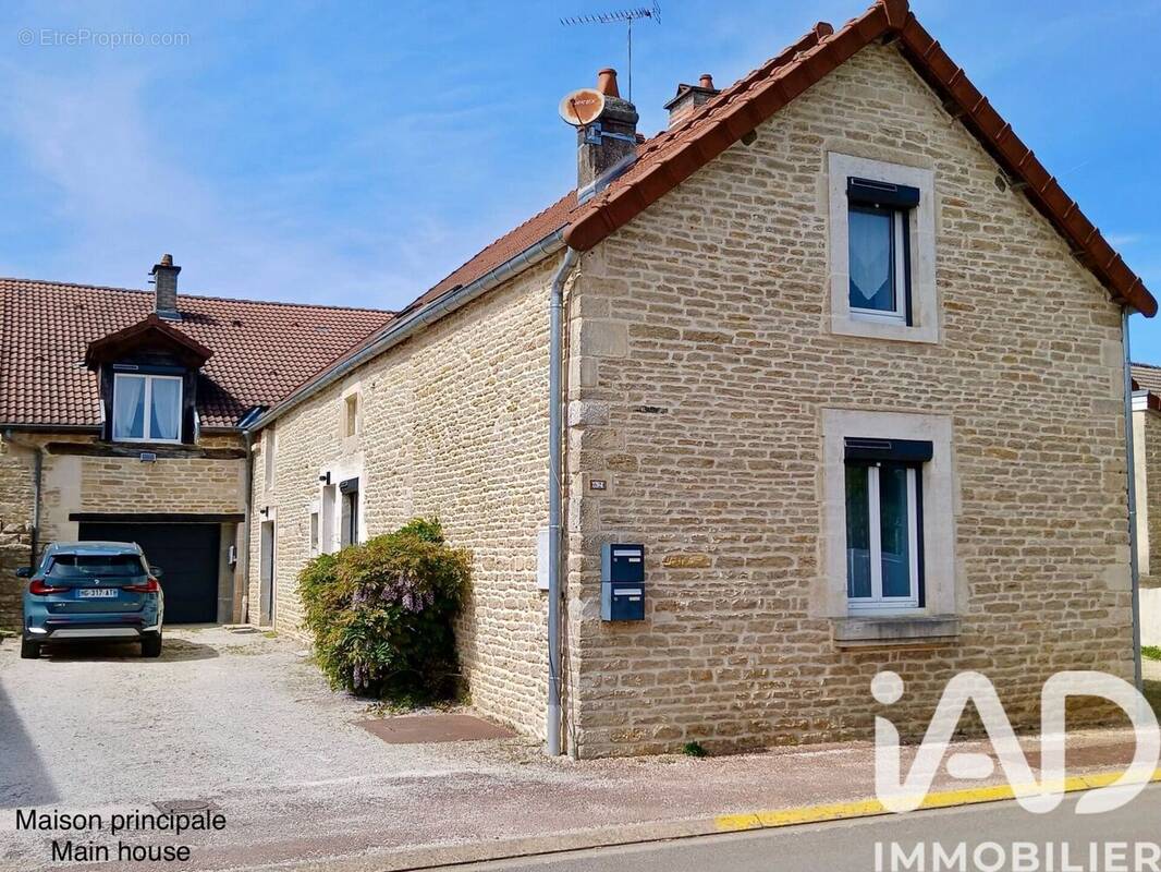 Photo 1 - Maison à VILLIERS-LE-SEC