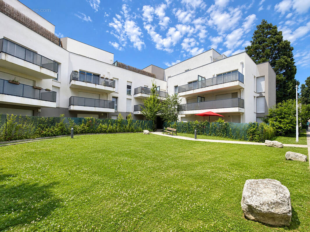 Appartement à NOISY-LE-SEC