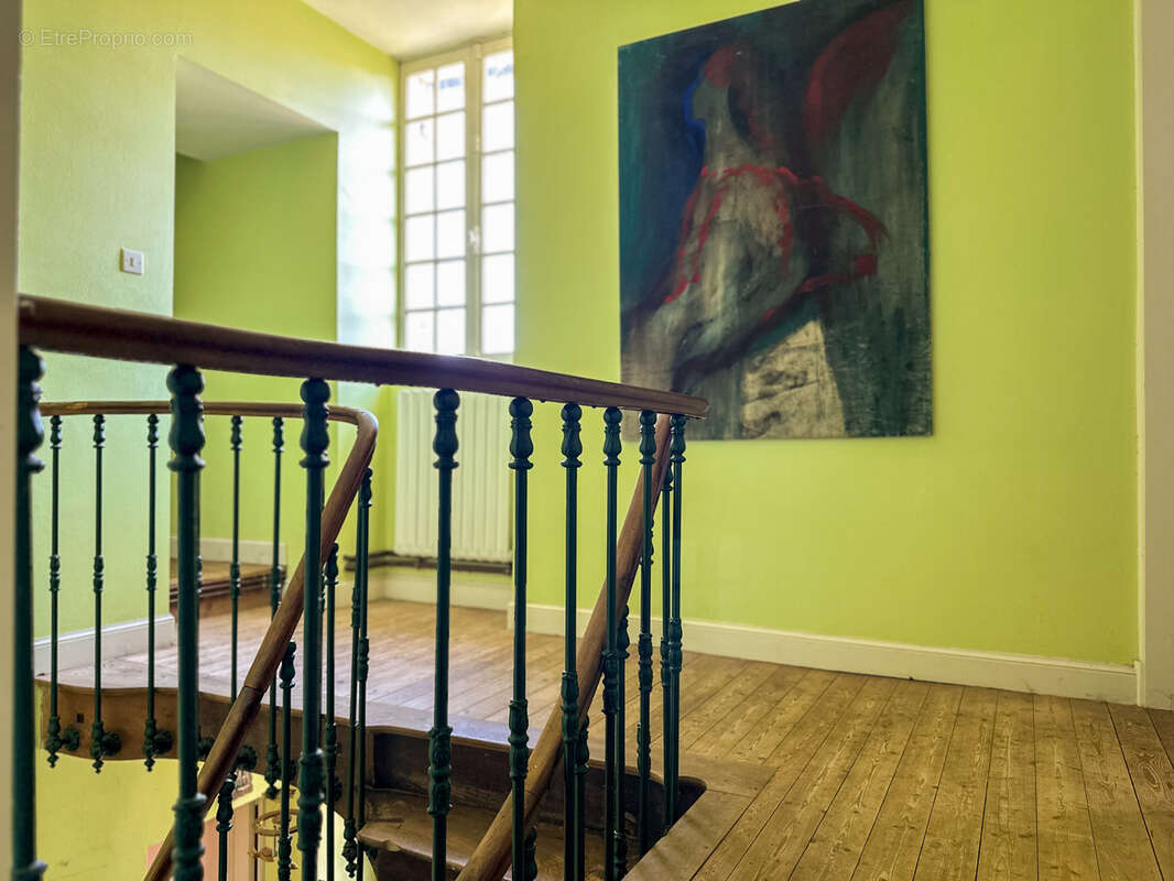 Maison à VILLARS-EN-PONS