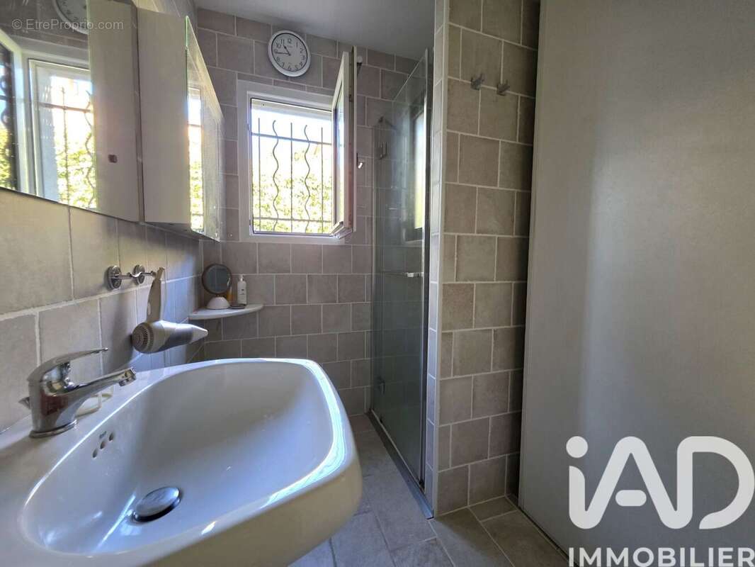 Photo 9 - Maison à ORGON