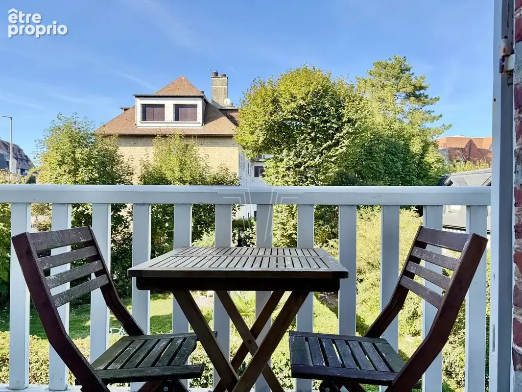 Studio centre deauville avec balcon pret a vivre - photo 3