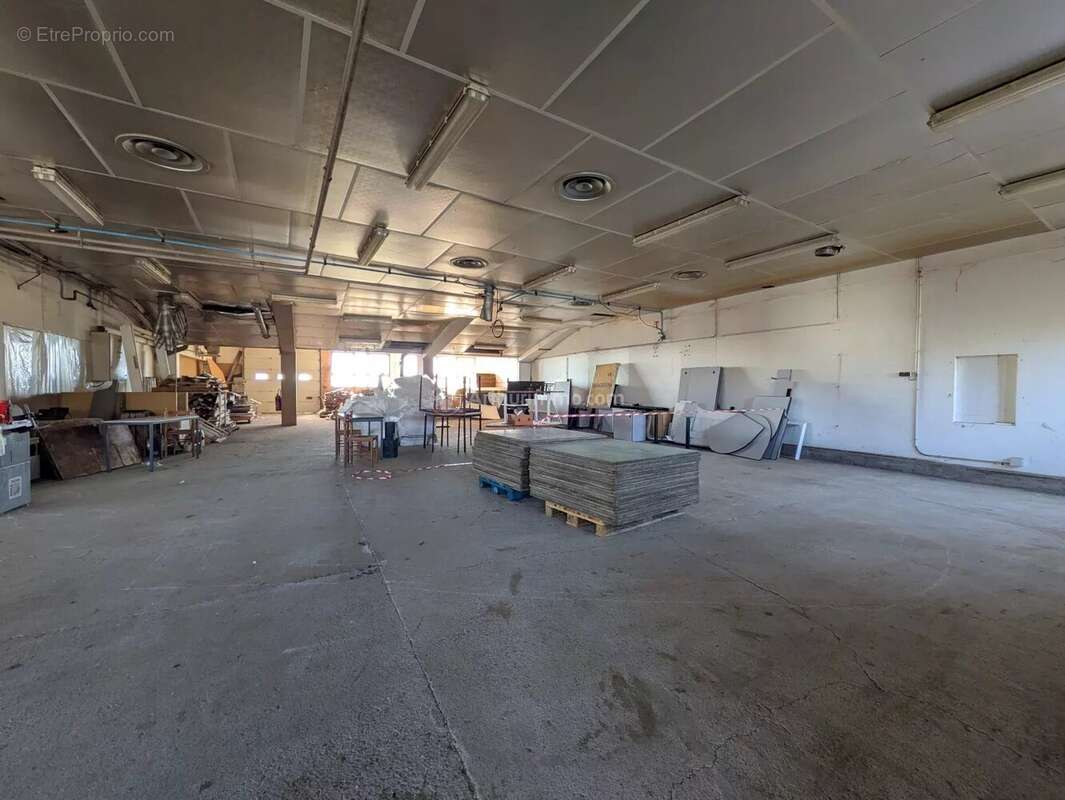 Commerce 450 m² à Aboncourt  - photo 2
