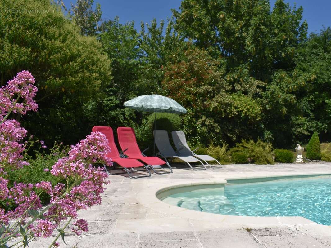 Maison à NIEUL-SUR-L'AUTISE