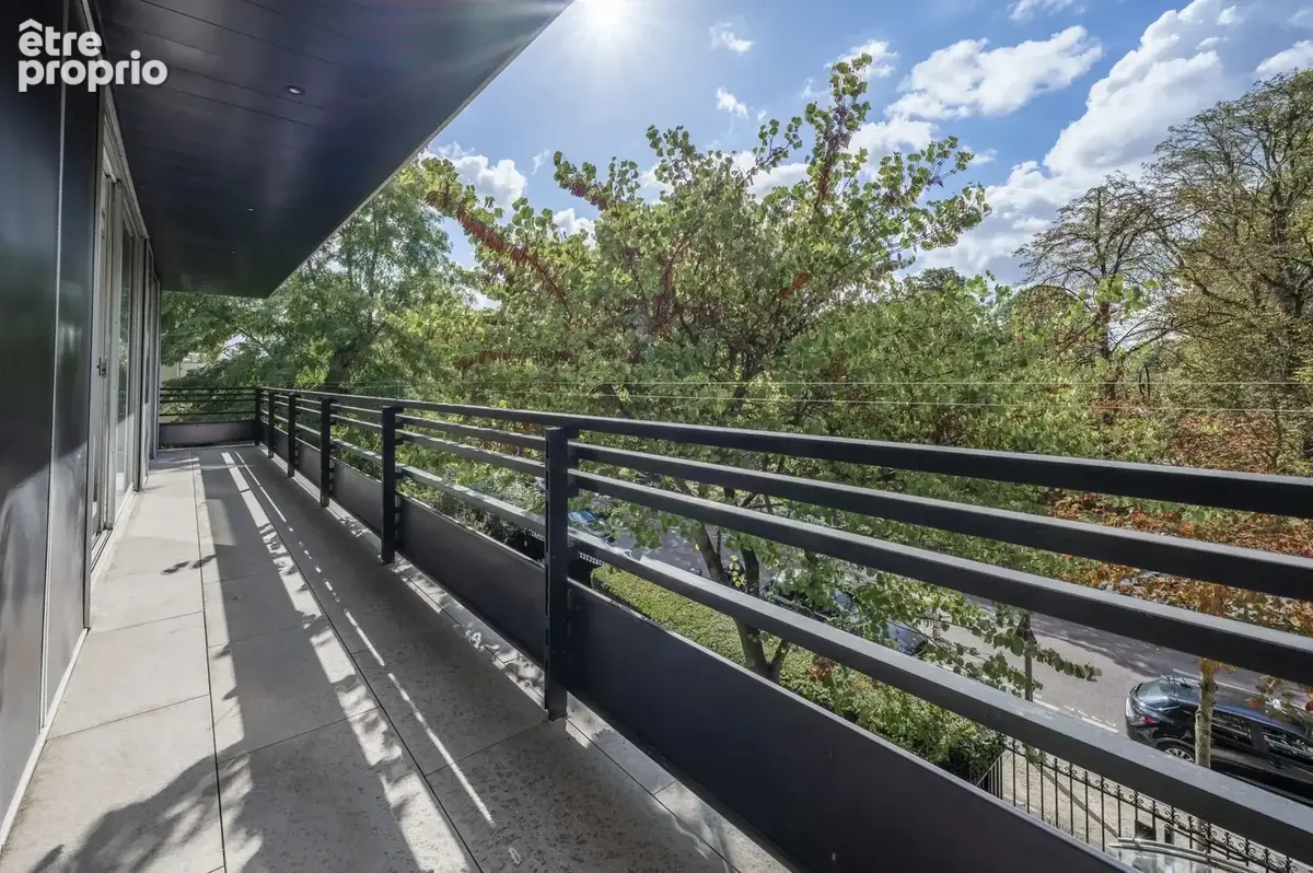 Photo Appartement à Neuilly-Sur-Seine au prix de 2 990 000€