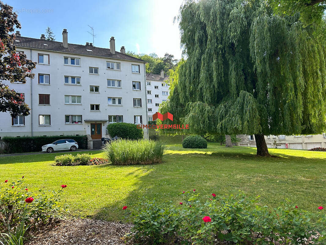 Appartement à BOUGIVAL