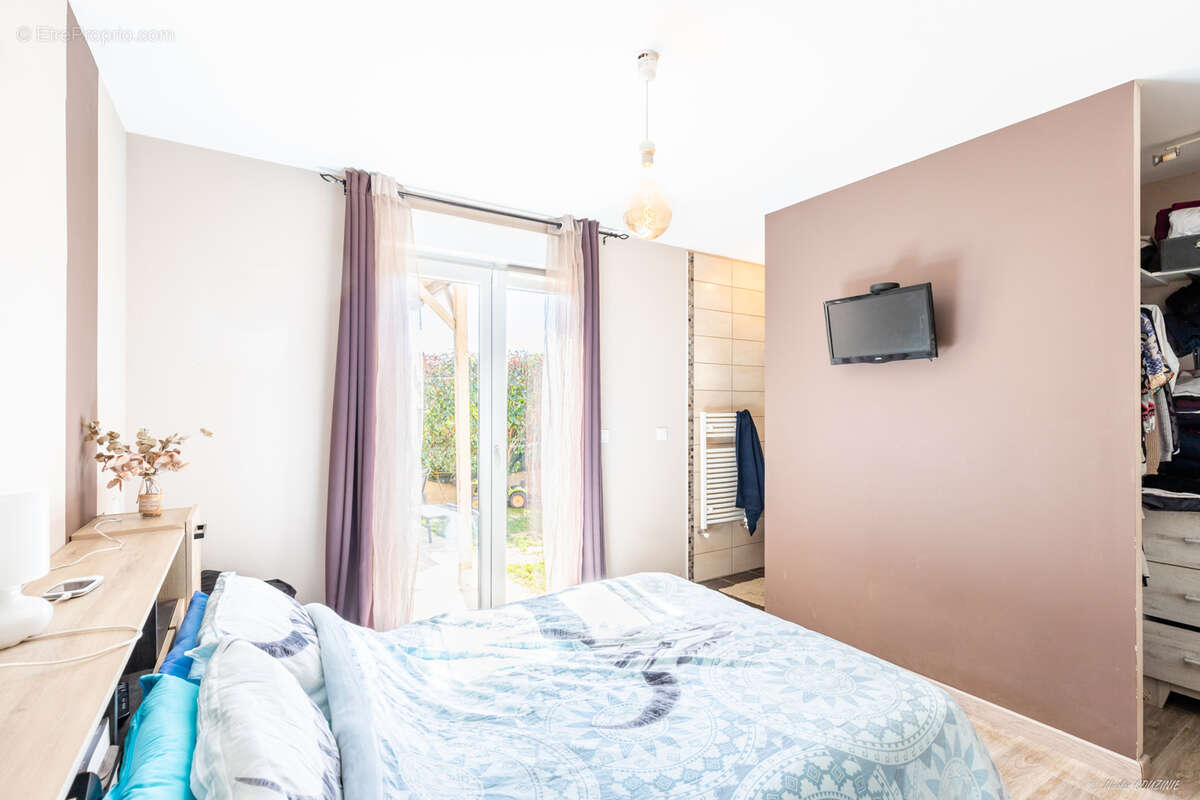 Maison à SAINT-ELIX-LE-CHATEAU