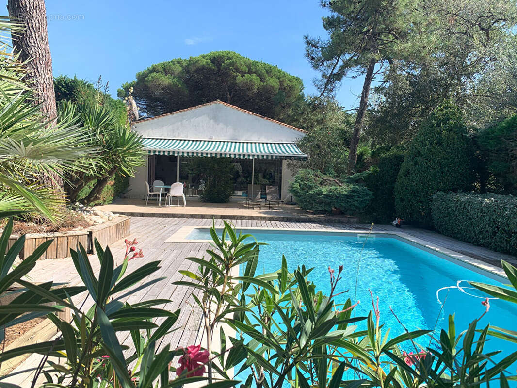 Maison à SAINTE-MARIE-DE-RE