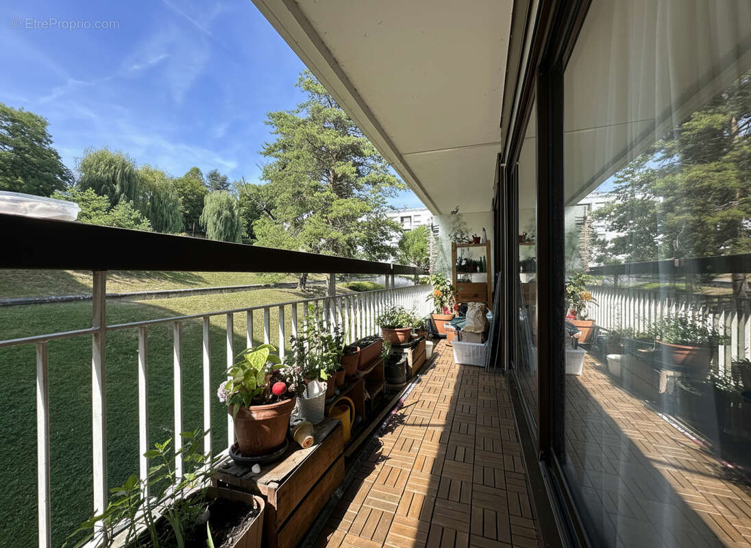 Appartement à ATHIS-MONS