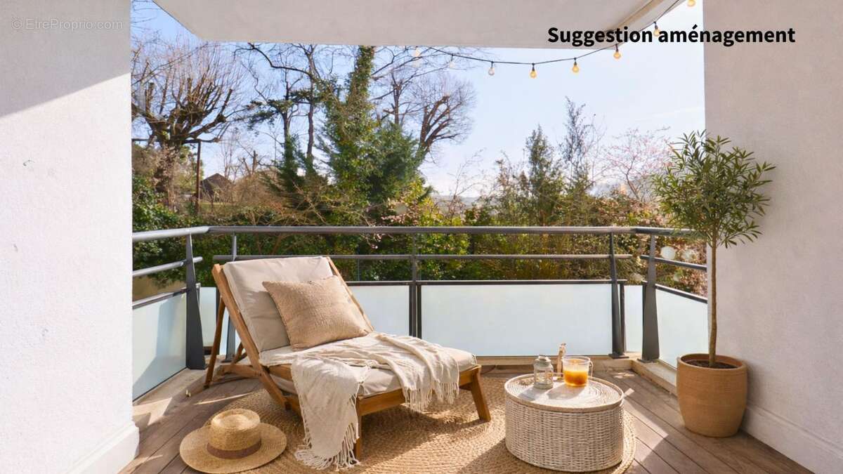 Appartement à PONTCHARRA-SUR-TURDINE